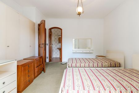 Casa para alugar com 475m², 4 quartos e 7 vagasSuíte 3