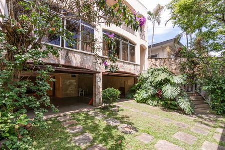 Casa para alugar com 475m², 4 quartos e 7 vagasJardim