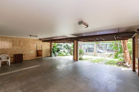 Casa para alugar com 475m², 4 quartos e 7 vagasGaragem