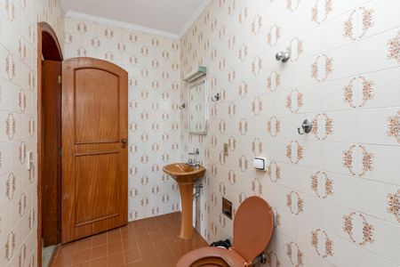 Casa para alugar com 475m², 4 quartos e 7 vagasBanheiro da Suíte 3