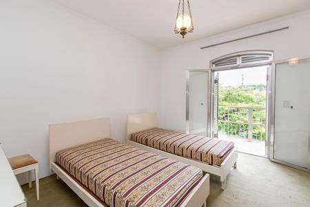 Casa para alugar com 475m², 4 quartos e 7 vagasSuíte 3