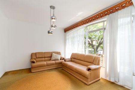 Casa para alugar com 475m², 4 quartos e 7 vagasSala