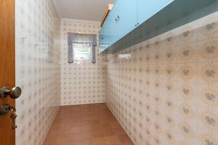 Casa para alugar com 475m², 4 quartos e 7 vagasDespensa