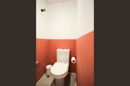 Apartamento à venda com 110m², 2 quartos e 2 vagasLavabo