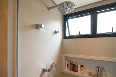 Apartamento à venda com 110m², 2 quartos e 2 vagasBanheiro da Suíte 1