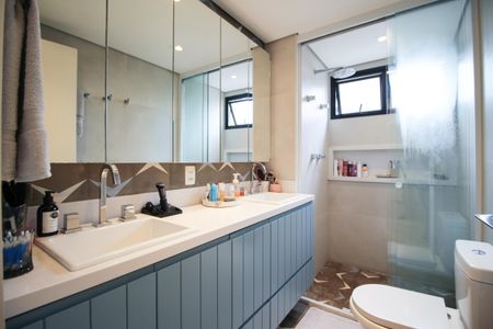 Apartamento à venda com 110m², 2 quartos e 2 vagasBanheiro da Suíte 1