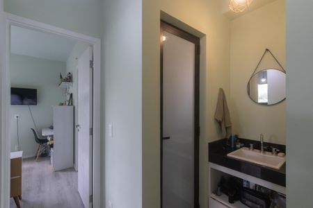 Apartamento à venda com 62m², 2 quartos e 1 vaga Apartamento à venda com 62m², 2 quartos e 1 vagaBanheiro Corredor