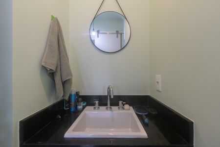 Apartamento à venda com 62m², 2 quartos e 1 vaga Apartamento à venda com 62m², 2 quartos e 1 vagaBanheiro Corredor