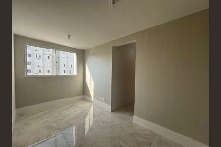 Sala de apartamento para alugar com 2 quartos, 49m² em Humaitá, Porto Alegre