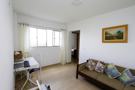 Sala de apartamento para alugar com 2 quartos, 56m² em Engenho Nogueira, Belo Horizonte
