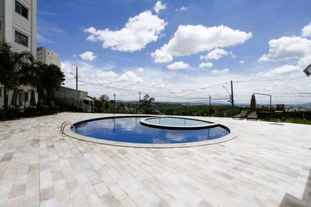 Apartamento para alugar com 56m², 2 quartos e 1 vagaÁrea comum - Piscina