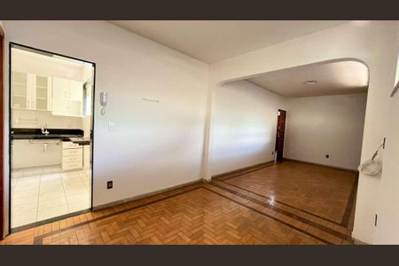 Apartamento à venda com 2 quartos, 80m² em Funcionários, Belo Horizonte