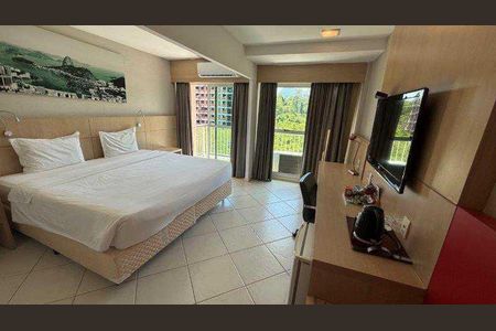 Apartamento à venda com 1 quarto, 32m² em Recreio dos Bandeirantes, Rio de Janeiro