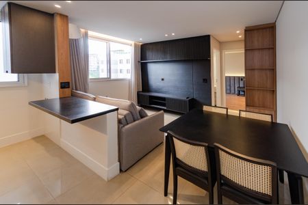 Sala de apartamento à venda com 1 quarto, 50m² em Buritis, Belo Horizonte