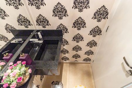 Apartamento à venda com 126m², 2 quartos e 2 vagasLavabo