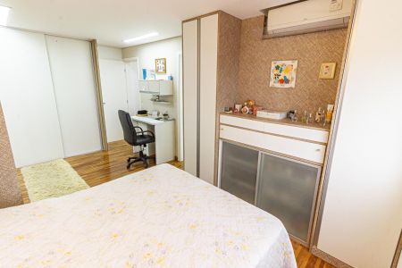 Apartamento à venda com 126m², 2 quartos e 2 vagasSuíte 1