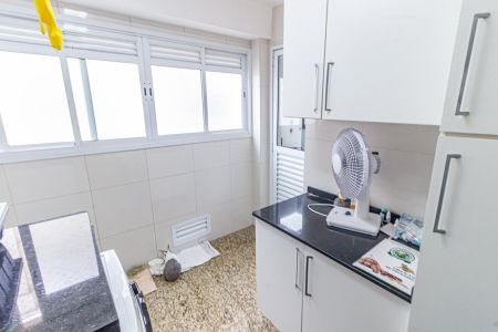 Apartamento à venda com 126m², 2 quartos e 2 vagasÁrea de Serviço