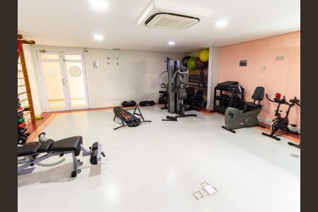 Apartamento à venda com 126m², 2 quartos e 2 vagasÁrea comum - Academia