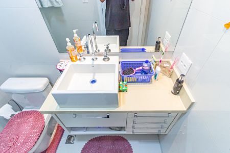 Apartamento à venda com 126m², 2 quartos e 2 vagasBanheiro da Suíte 2