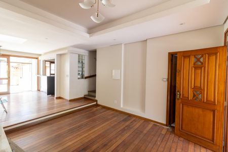 Sala de casa para alugar com 3 quartos, 190m² em Ipanema, Porto Alegre