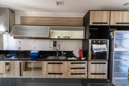 Casa à venda com 190m², 3 quartos e 2 vagasCozinha