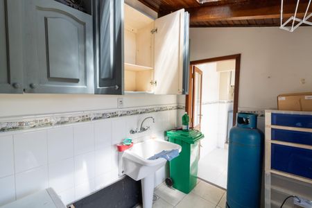 Casa à venda com 190m², 3 quartos e 2 vagasÁrea de Serviço