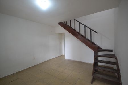 Sala de casa para alugar com 2 quartos, 95m² em Itaipu, Belford Roxo