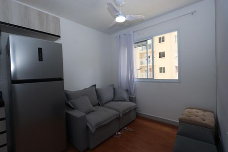Sala de apartamento para alugar com 2 quartos, 32m² em Vila Graciosa, São Paulo