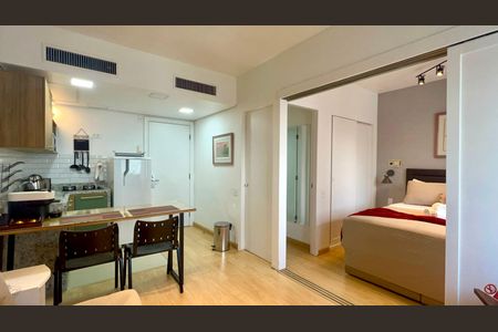 Sala de apartamento à venda com 1 quarto, 30m² em Jardim Paulista, São Paulo