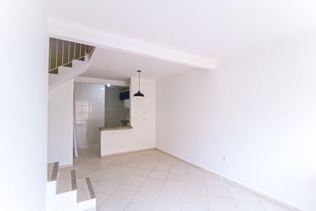 Sala de apartamento para alugar com 2 quartos, 90m² em Quintino Bocaiúva, Rio de Janeiro