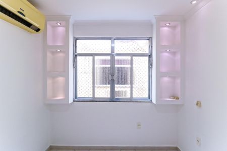 Apartamento para alugar com 90m², 2 quartos e 1 vagaQuarto 