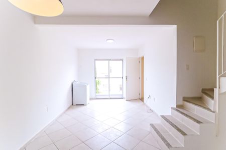 Sala de apartamento para alugar com 2 quartos, 90m² em Quintino Bocaiúva, Rio de Janeiro