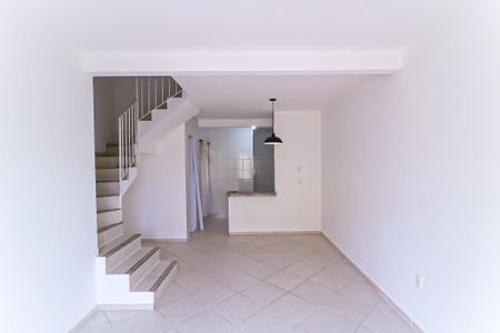 Apartamento para alugar com 90m², 2 quartos e 1 vagaSala