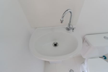 Studio para alugar com 25m², 1 quarto e sem vaga Studio para alugar com 25m², 1 quarto e sem vagaBanheiro