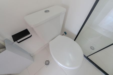 Studio para alugar com 25m², 1 quarto e sem vaga Studio para alugar com 25m², 1 quarto e sem vagaBanheiro