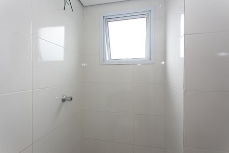 Apartamento para alugar com 46m², 2 quartos e sem vagaBanheiro