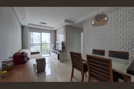 Sala de apartamento à venda com 3 quartos, 66m² em Vila Metalúrgica, Santo André