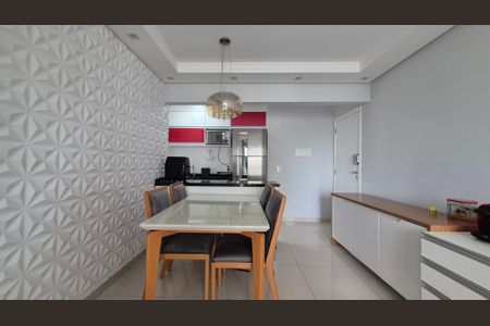 Sala de apartamento à venda com 3 quartos, 66m² em Vila Metalúrgica, Santo André