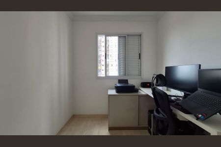 Quarto de apartamento à venda com 3 quartos, 66m² em Vila Metalúrgica, Santo André