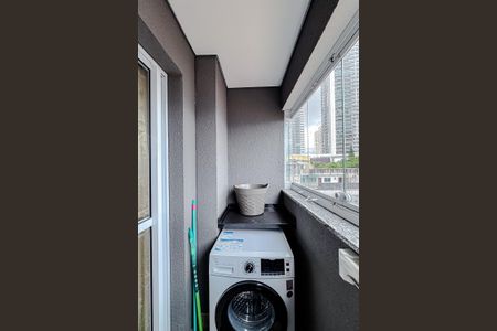 Varanda de kitnet/studio para alugar com 1 quarto, 23m² em Quarta Parada, São Paulo