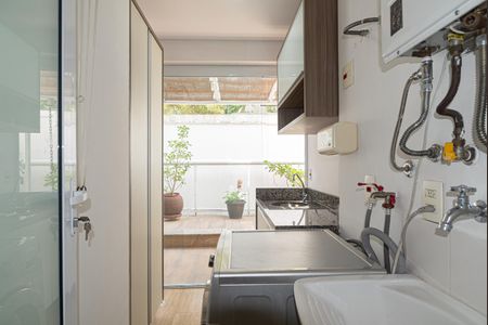 Apartamento para alugar com 77m², 1 quarto e 1 vagaÁrea de Serviço