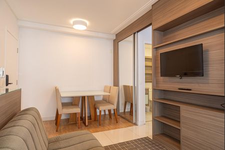 Sala de apartamento para alugar com 1 quarto, 77m² em Bela Vista, São Paulo