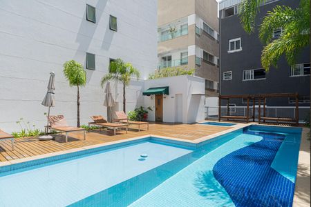Apartamento para alugar com 77m², 1 quarto e 1 vagaÁrea comum - Piscina