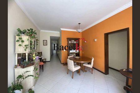 Apartamento à venda com 125m², 4 quartos e 1 vaga