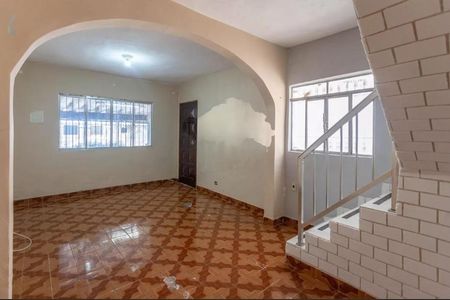 Casa à venda com 4 quartos, 164m² em Taboão, Diadema