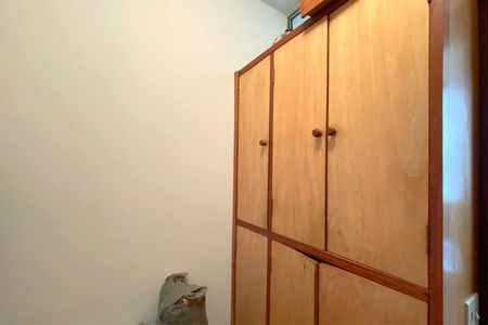 Apartamento à venda com 90m², 3 quartos e 1 vaga Apartamento à venda com 90m², 3 quartos e 1 vagaQuarto de Serviço