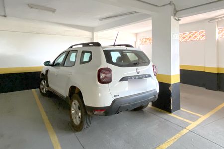 Apartamento à venda com 90m², 3 quartos e 1 vaga Apartamento à venda com 90m², 3 quartos e 1 vagaVaga