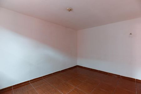 Quarto de casa para alugar com 1 quarto, 85m² em Vila Mirante, São Paulo