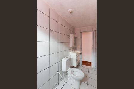 Banheiro de casa para alugar com 1 quarto, 85m² em Vila Mirante, São Paulo