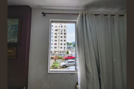Sala de apartamento à venda com 2 quartos, 49m² em Camorim, Rio de Janeiro